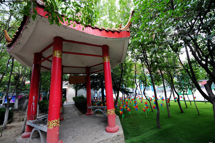 為什么大家都選擇山東新華電腦學院？它有哪些優(yōu)勢？