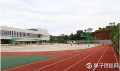  眉山市華西航空旅游學(xué)校分?jǐn)?shù)線及專(zhuān)業(yè)有哪些