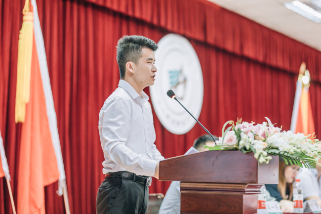 四川城市職業(yè)學院舉辦了2019屆學生畢業(yè)典禮