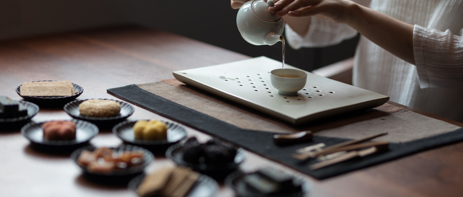 茶藝師的前景和收入怎么樣？茶藝師培訓(xùn)_茶藝師證書國家補(bǔ)貼申請