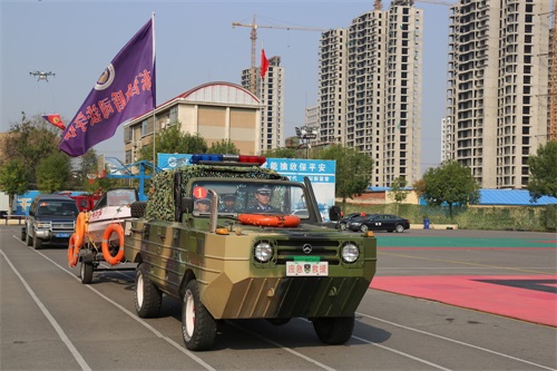 軍訓閱兵展風采，颯爽英姿致青春——金盾司法學?！皯c祝建國71周年暨2021年校閱式”大會隆重舉行